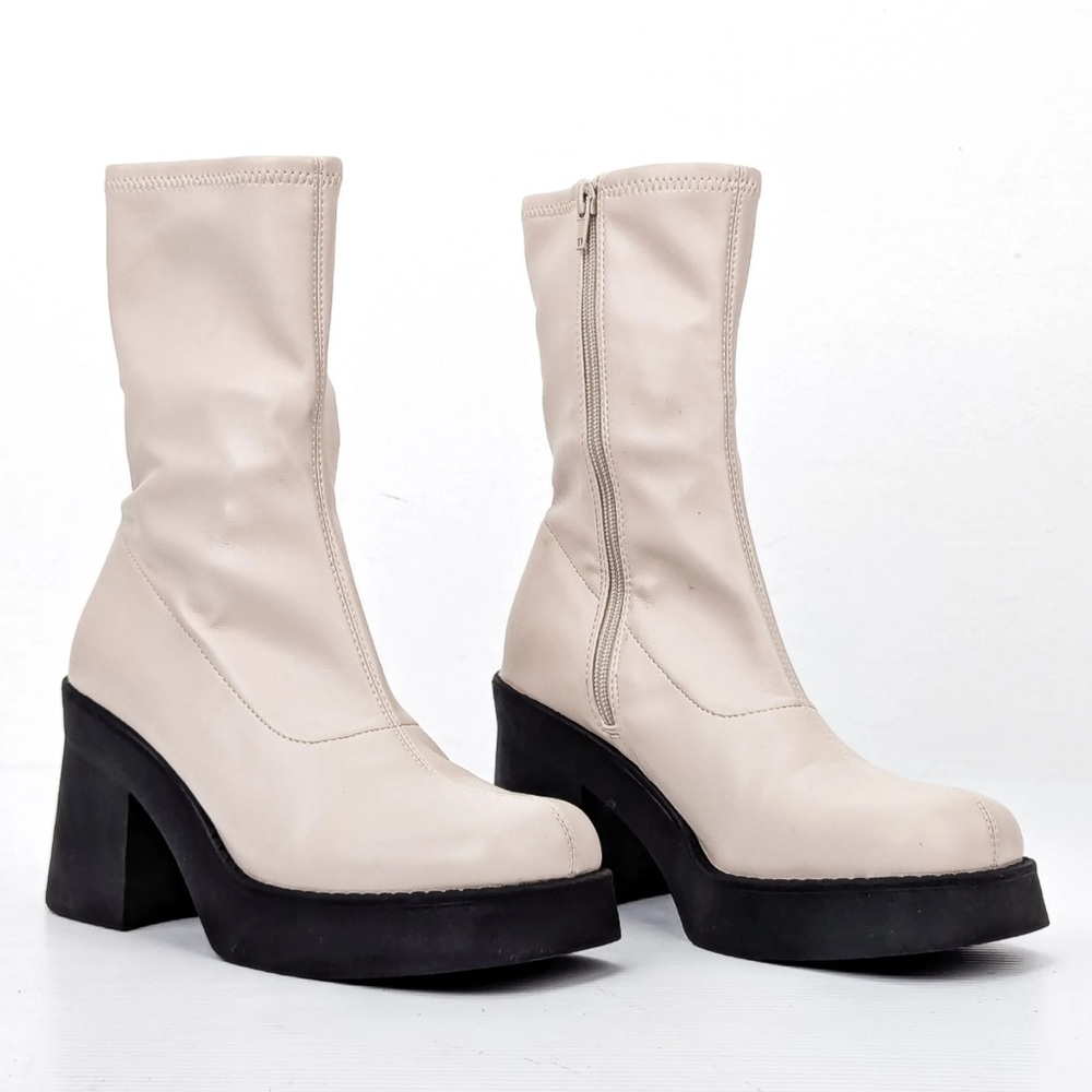 Steve Madden Klayton White Vegan Elastic Leather Platform White Boots
